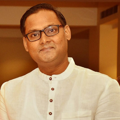 सत्य व्यास